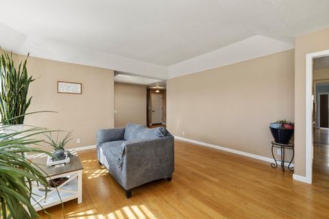 Tiny photo for 5615 Basin View Drive, Klamath Falls, OR 97603 (MLS # 220215450)