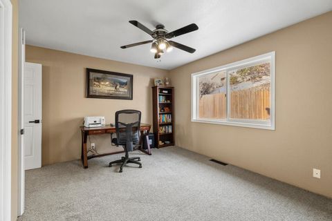 Tiny photo for 5615 Basin View Drive, Klamath Falls, OR 97603 (MLS # 220215450)