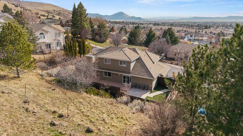 Tiny photo for 5615 Basin View Drive, Klamath Falls, OR 97603 (MLS # 220215450)