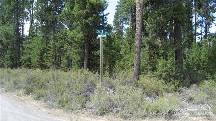 Quiet &amp; private corner lot 15 &amp; 16, just minutes from La Pine, Sunriver and approximately 40 minutes south of Bend. Close to many Central Oregon recreational opportunities such as hunting, fishing, camping, boating, skiing and golf just to name a few. Property needs utilities prior to building your new home. Visit Deschutes County Community Development Dept. regarding future building and uses.<br>