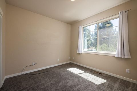 Tiny photo for 51844 Hollinshead Place, La Pine, OR 97739 (MLS # 220215754)