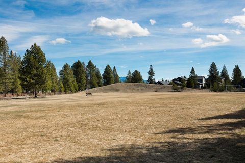 Tiny photo for 51844 Hollinshead Place, La Pine, OR 97739 (MLS # 220215754)