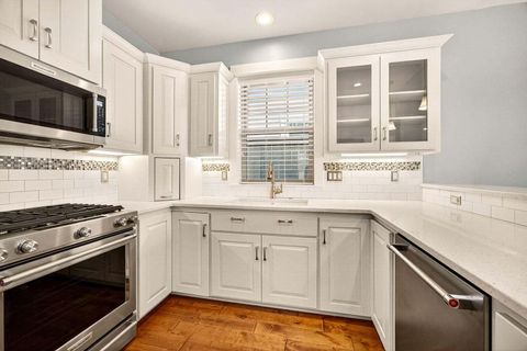 Tiny photo for 3957 Shamrock Drive, Medford, OR 97504 (MLS # 220214811)