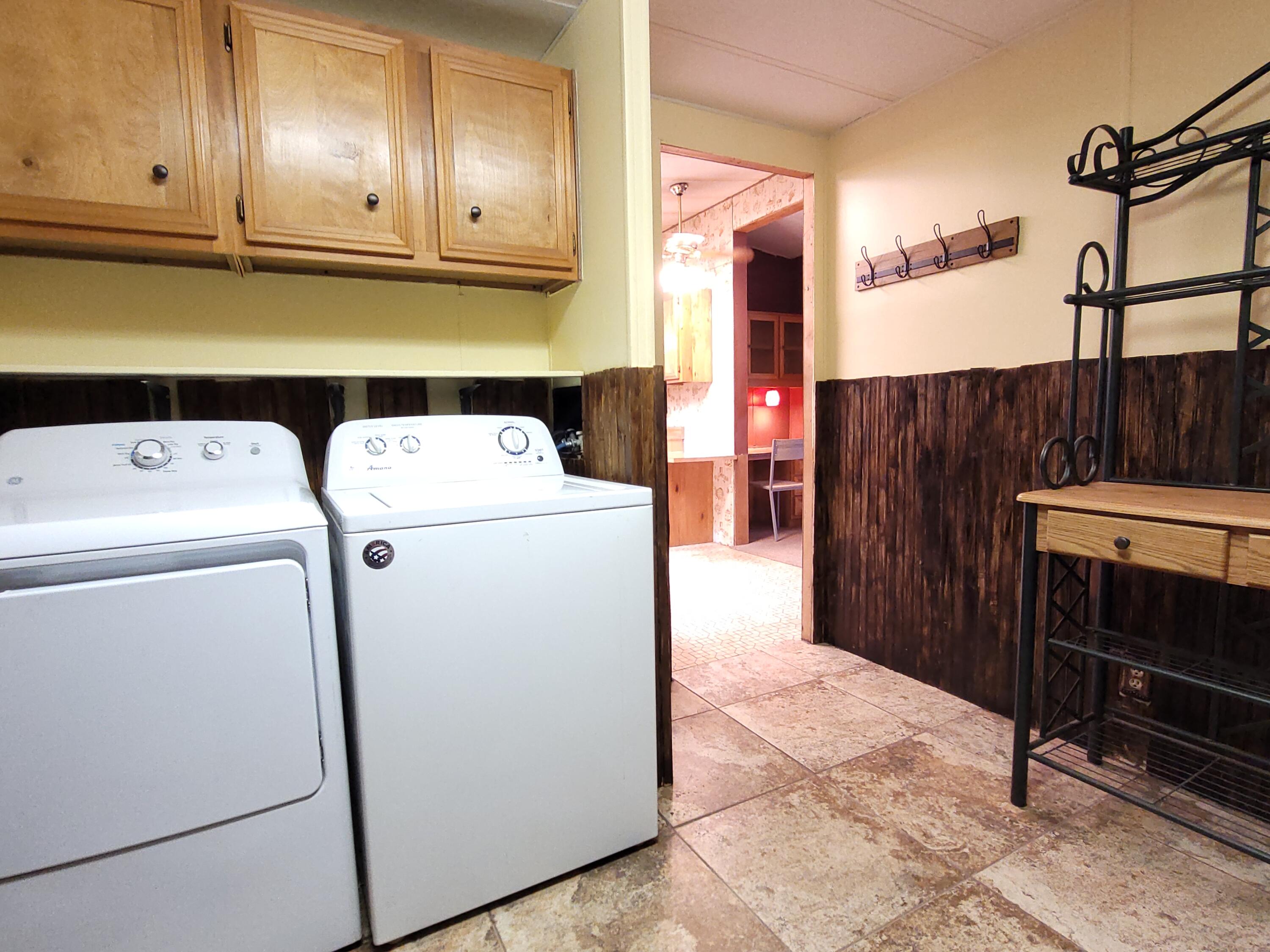 Pinecrest - Residential