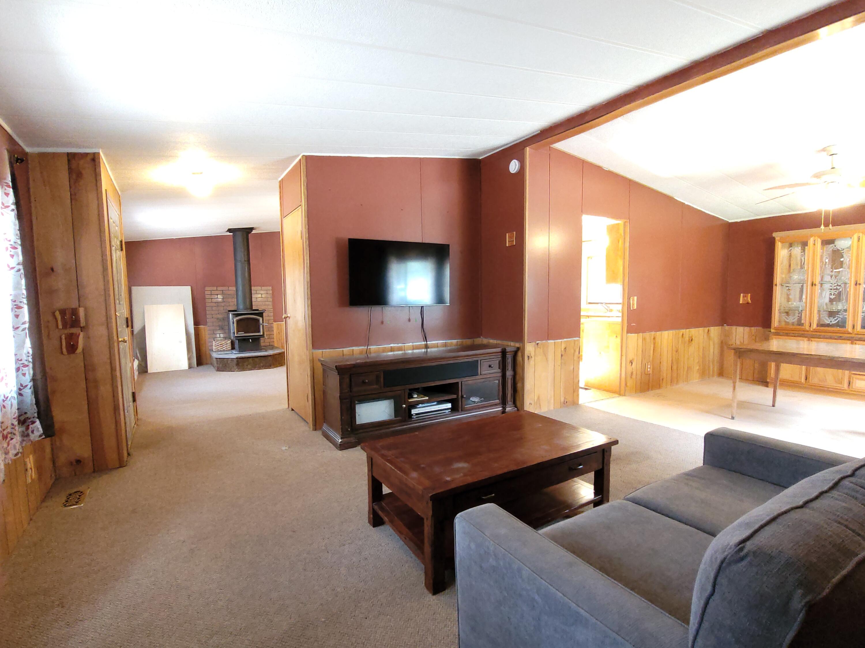 Pinecrest - Residential