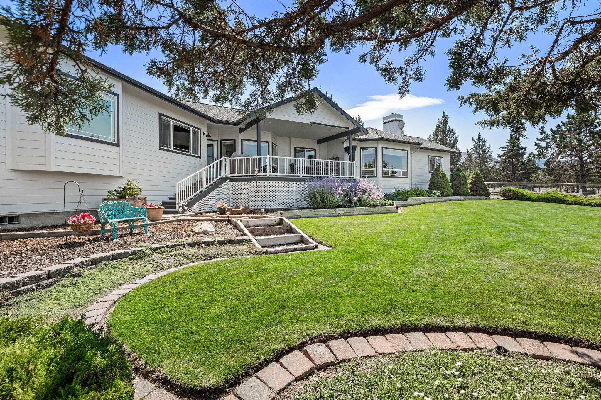 Mtn View Estate - Residential