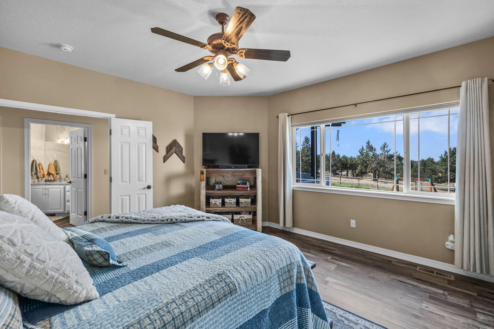 Mtn View Estate - Residential