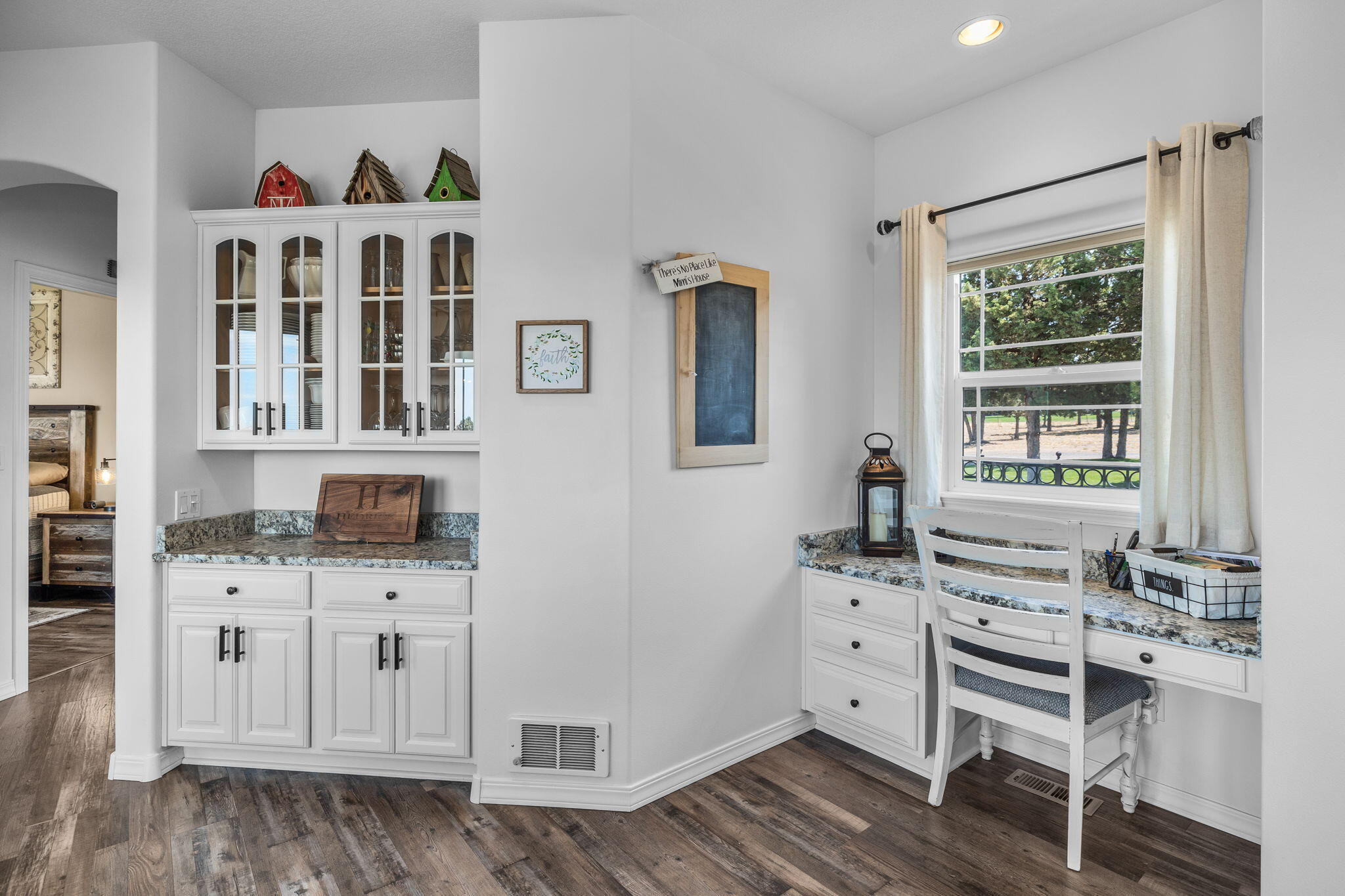 Mtn View Estate - Residential