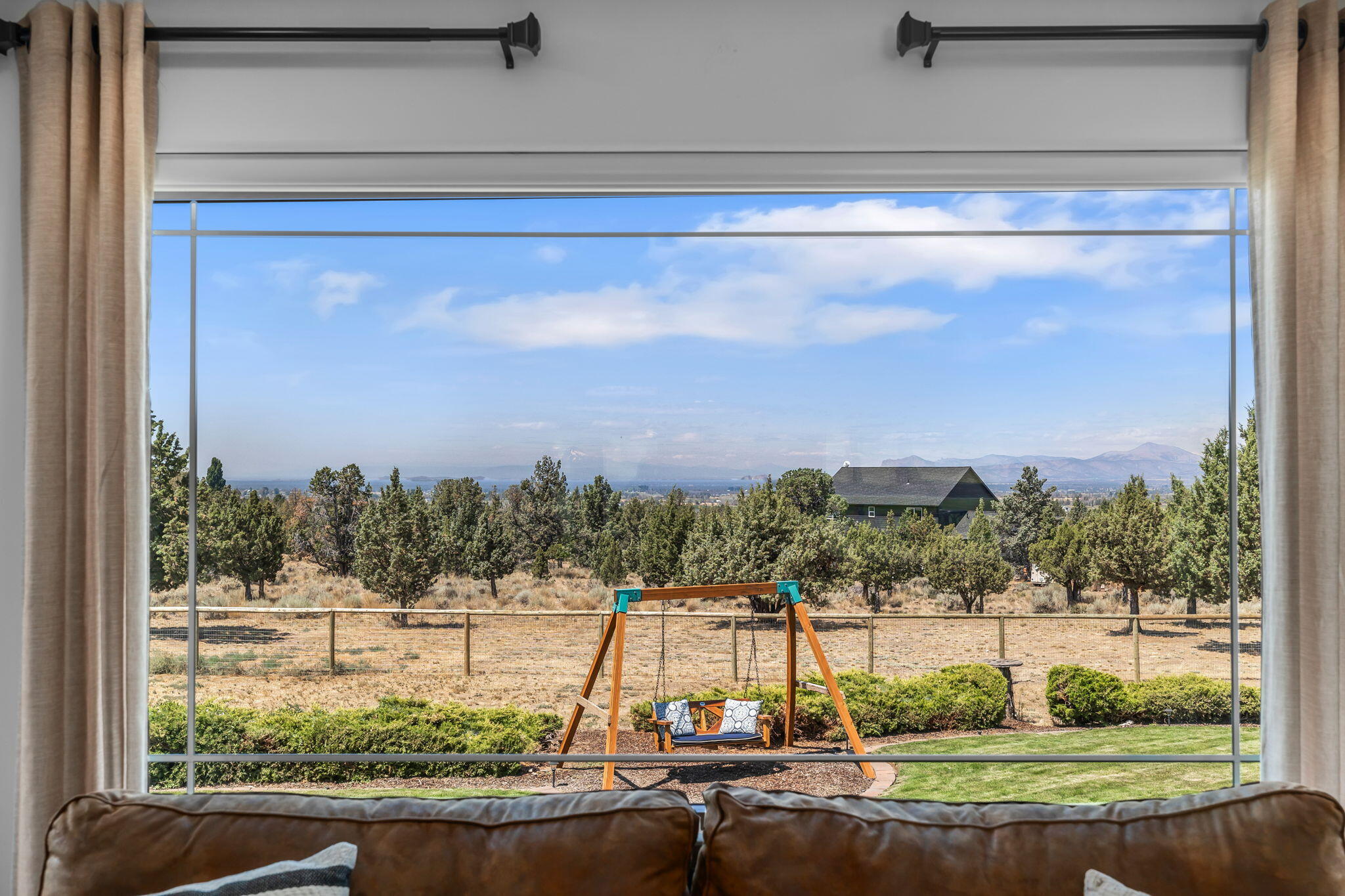 Mtn View Estate - Residential