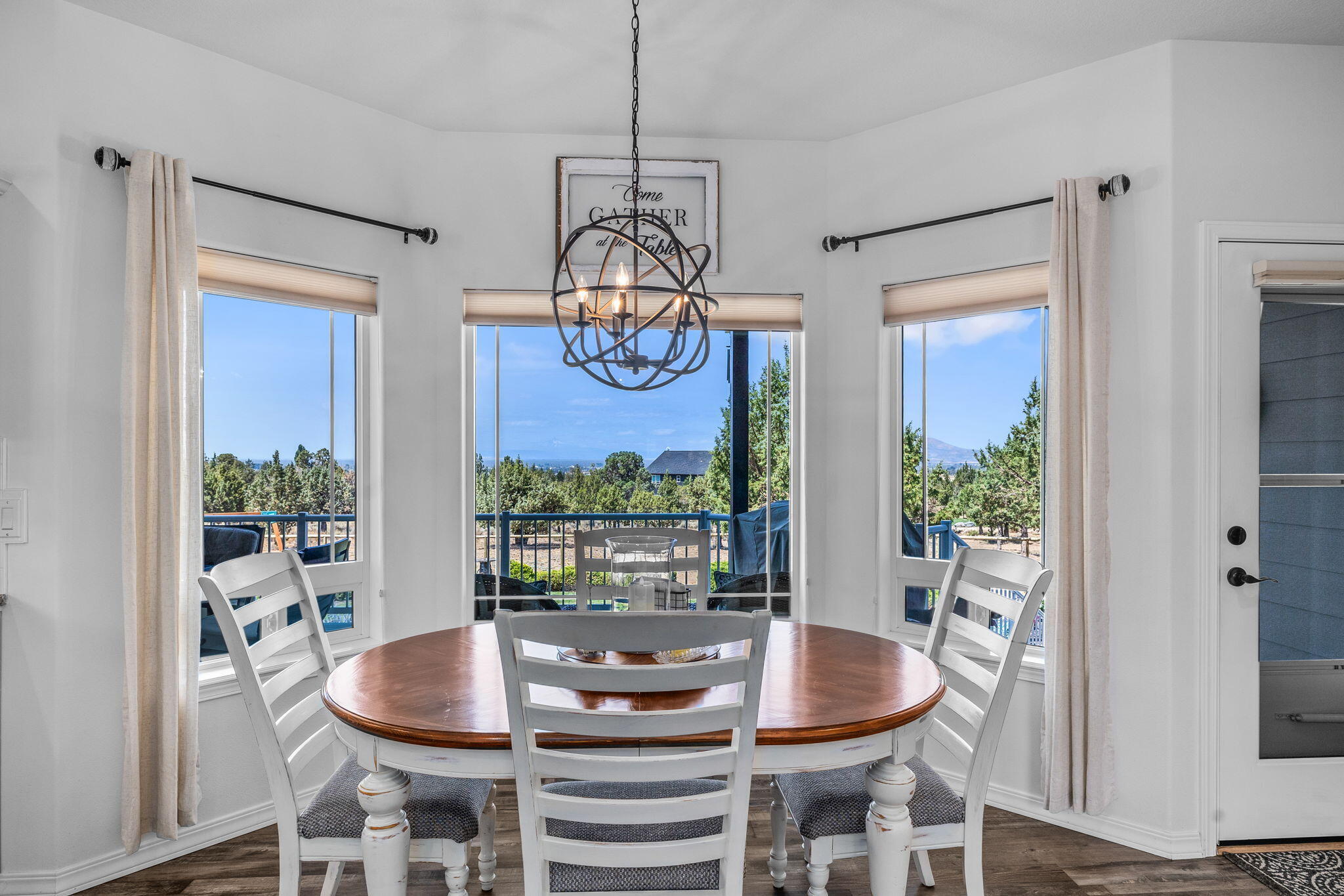 Mtn View Estate - Residential