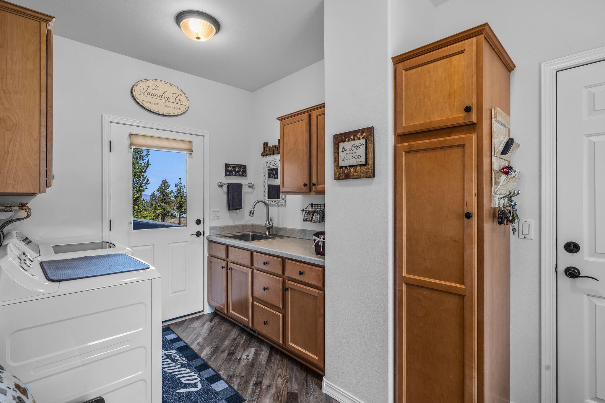 Mtn View Estate - Residential