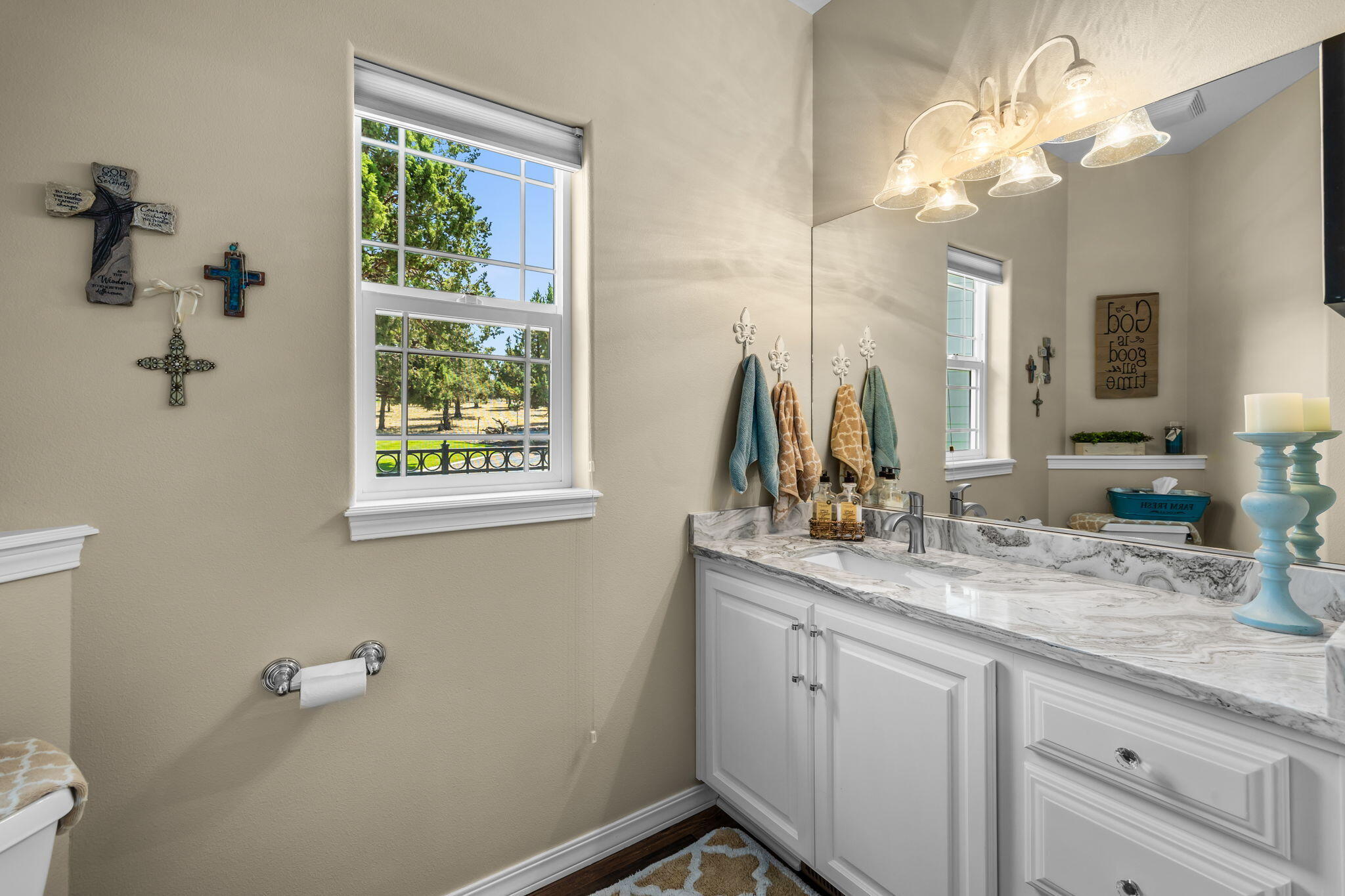 Mtn View Estate - Residential