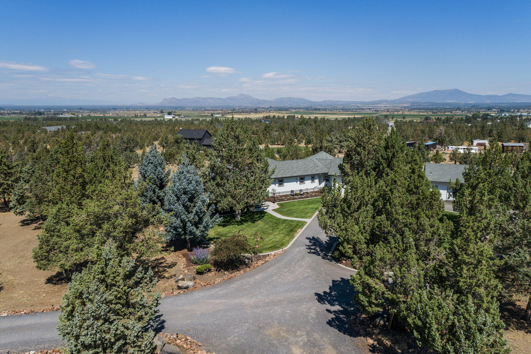 Mtn View Estate - Residential