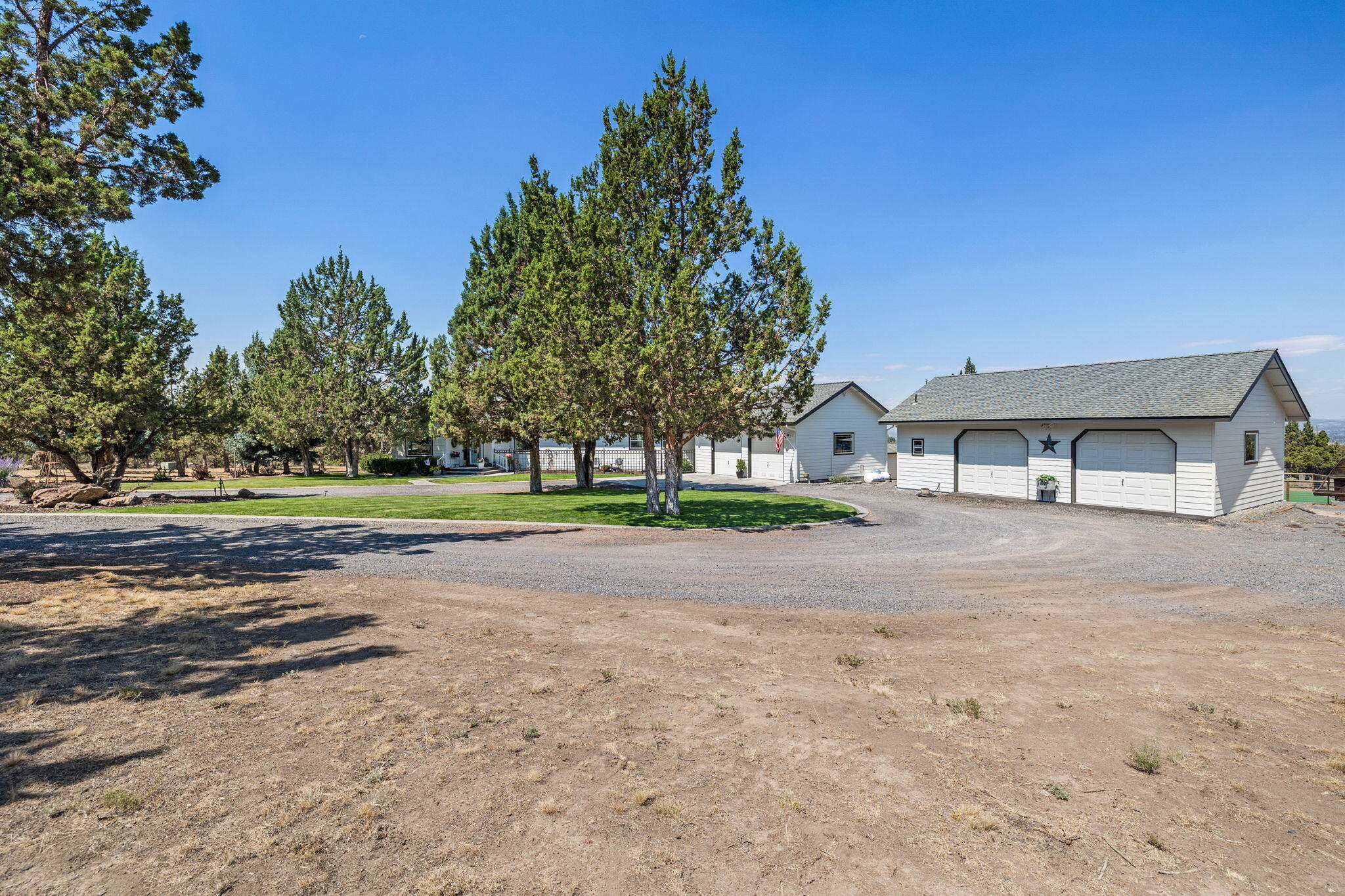 Mtn View Estate - Residential