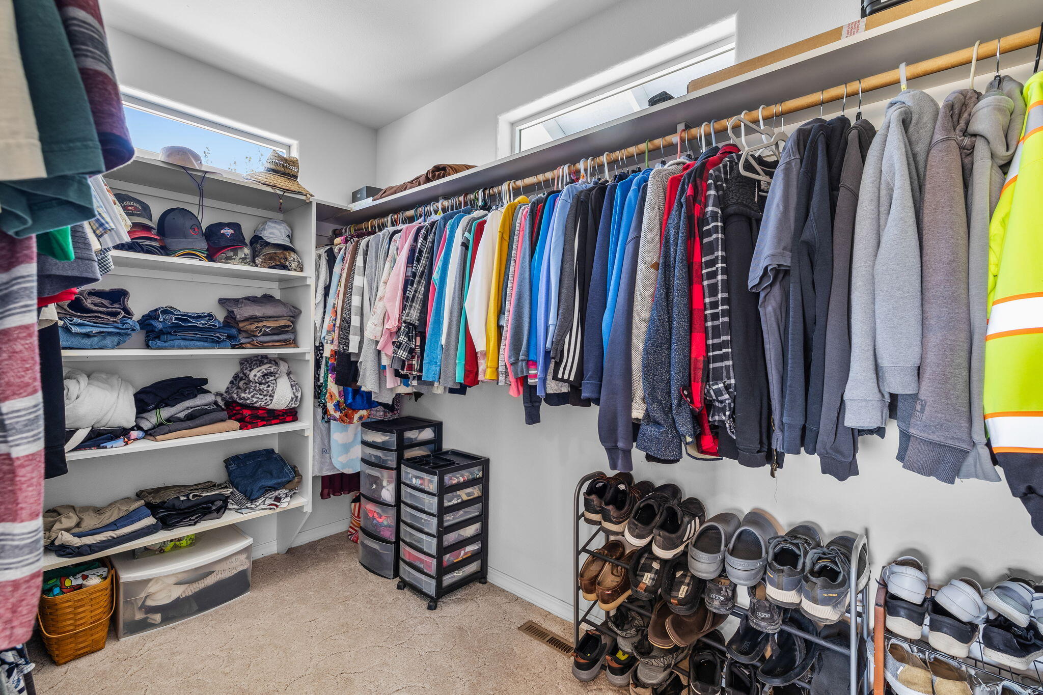 Mtn View Estate - Residential