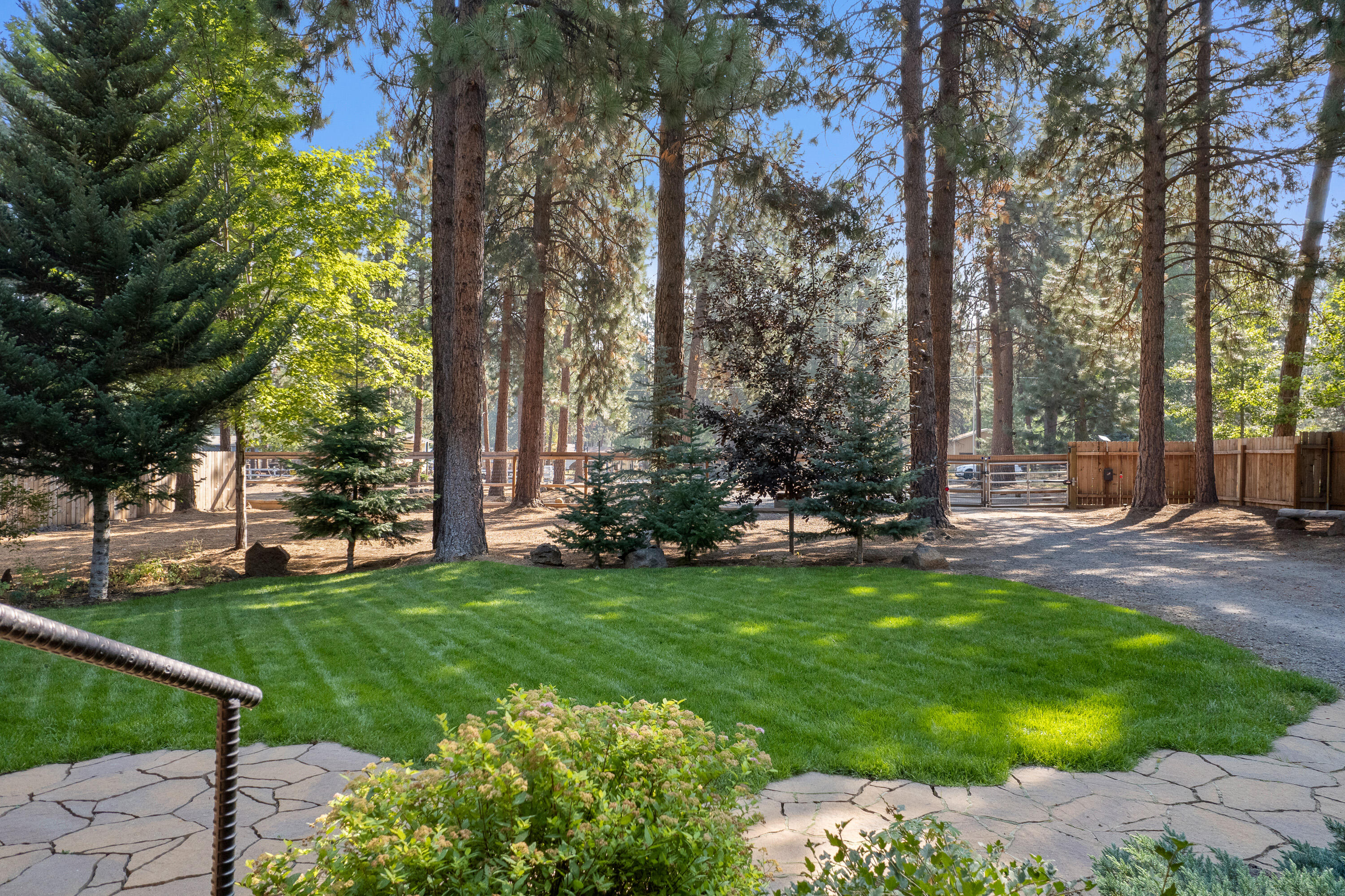 59979 Navajo Road