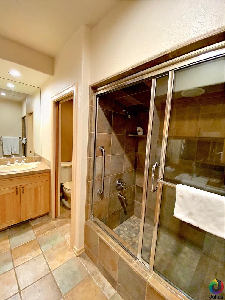 StoneTH - Residential