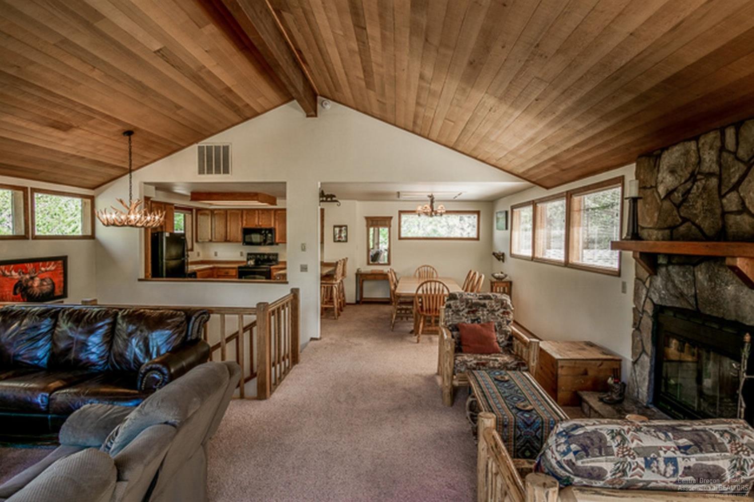 Fairway Crest Village - Residential