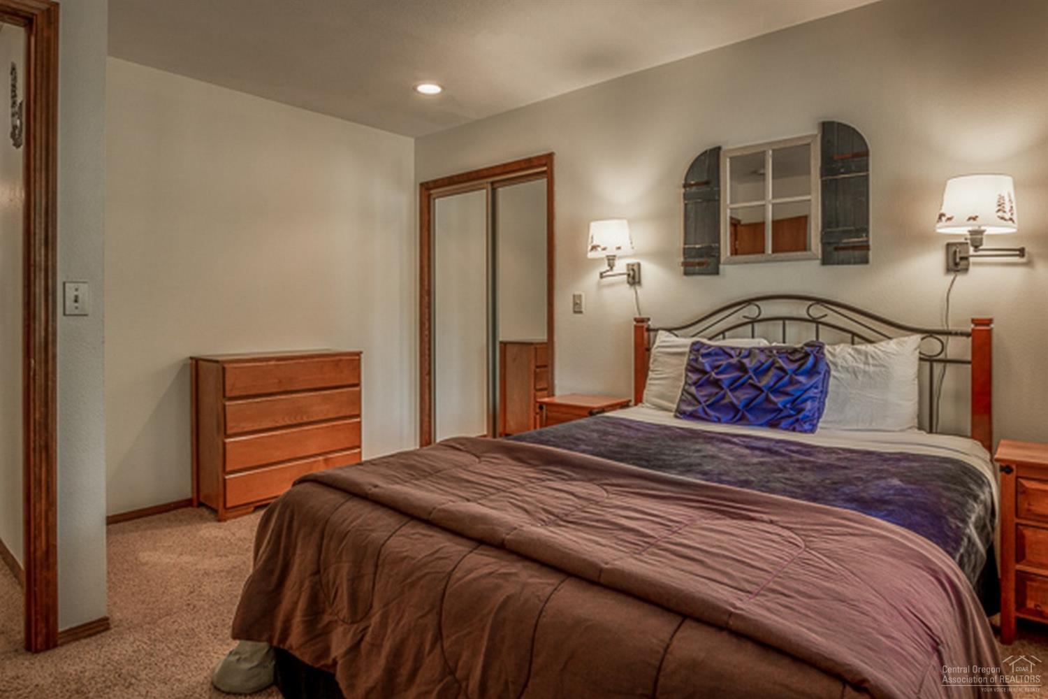 Fairway Crest Village - Residential