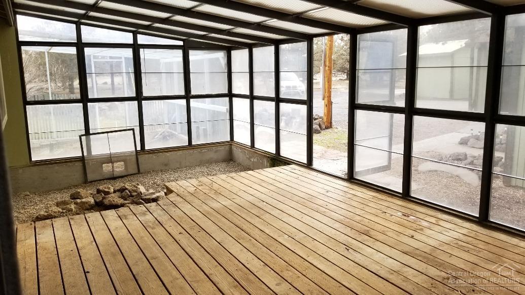 Rockview - Residential