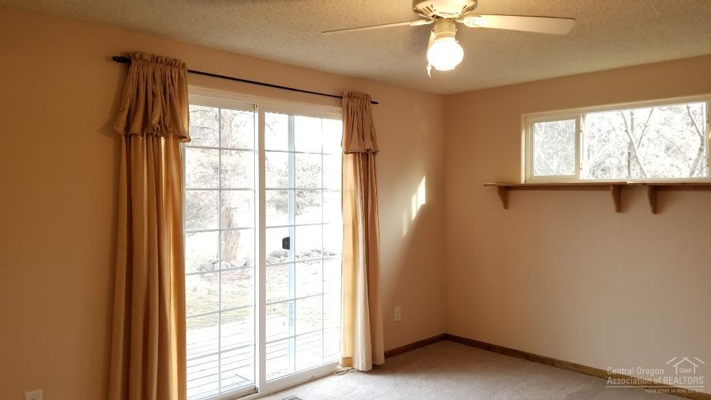 Rockview - Residential