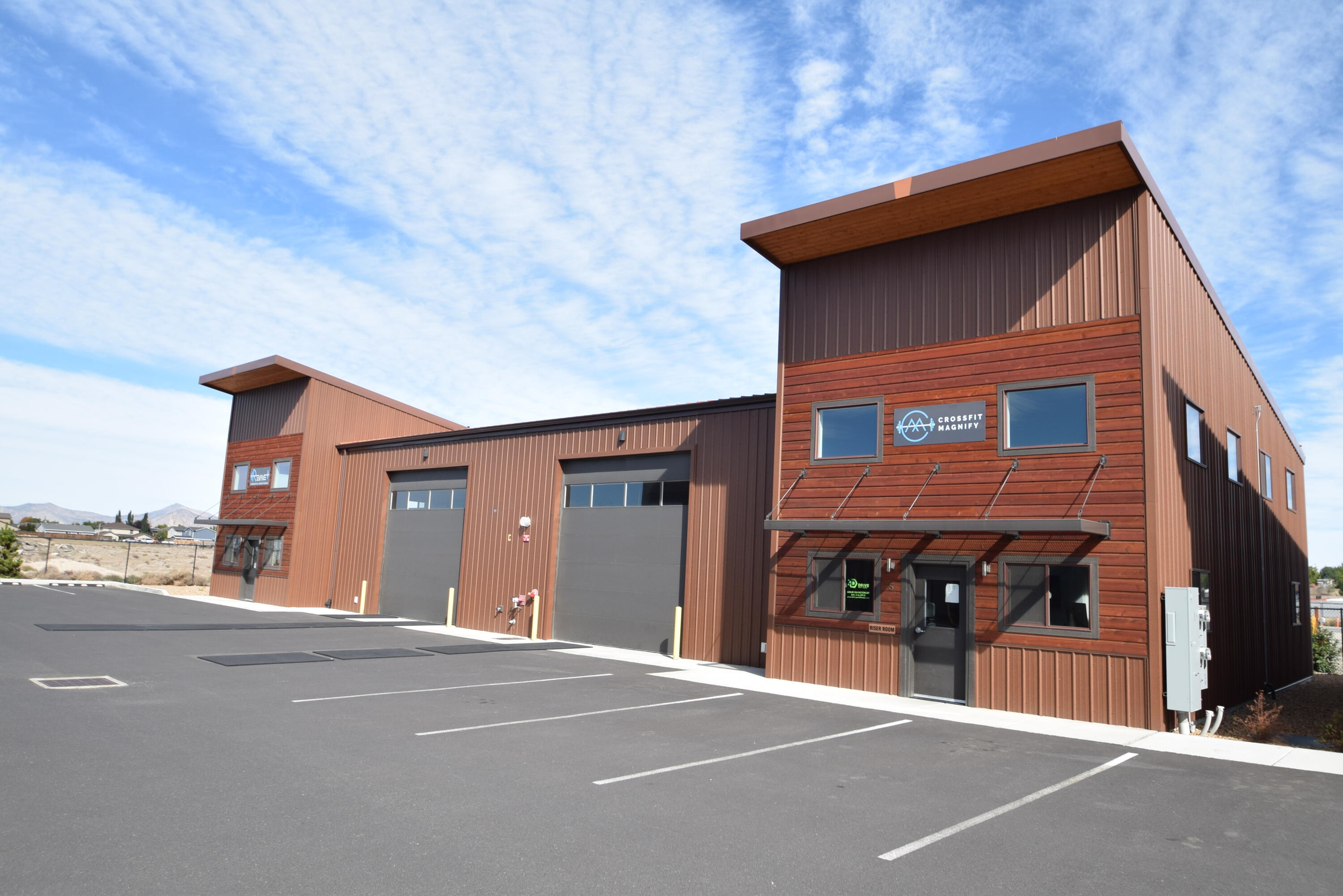 Pioneer Business Prk - Commercial Sale