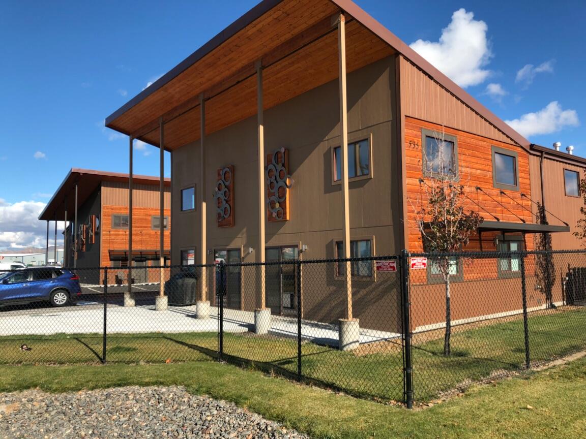 Pioneer Business Prk - Commercial Sale