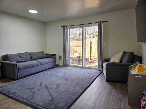 Photo of 2240 Maplewood Drive S, Salem, OR 97306 (MLS # 220213219)