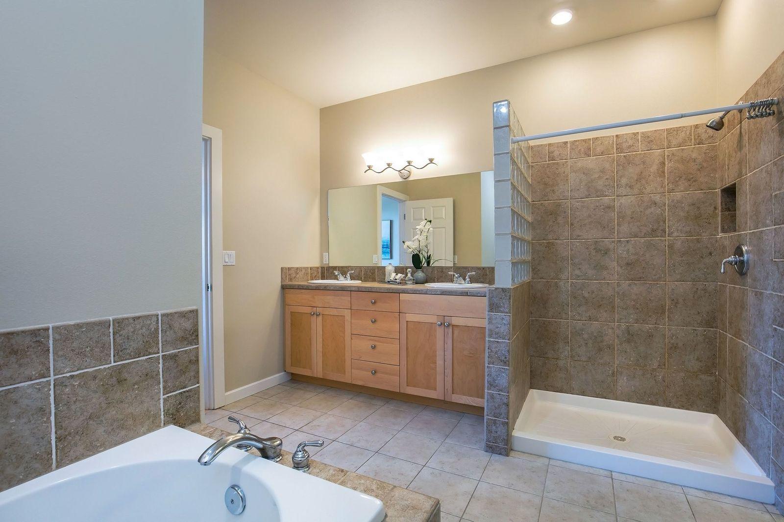 Meredith - Residential