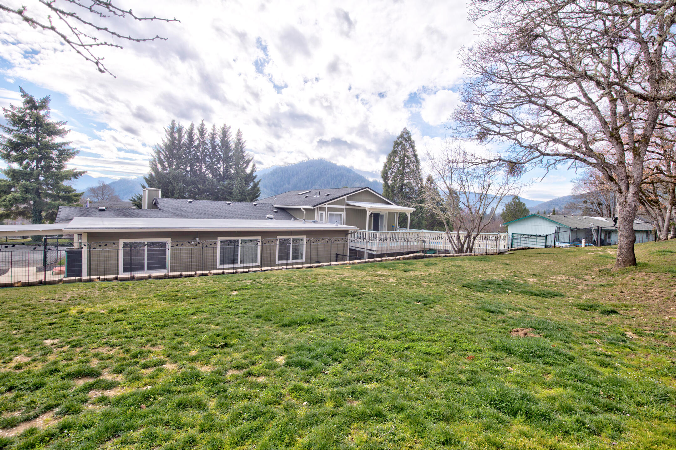 Meadowbrook Orchard Co's Subdivision - Residential