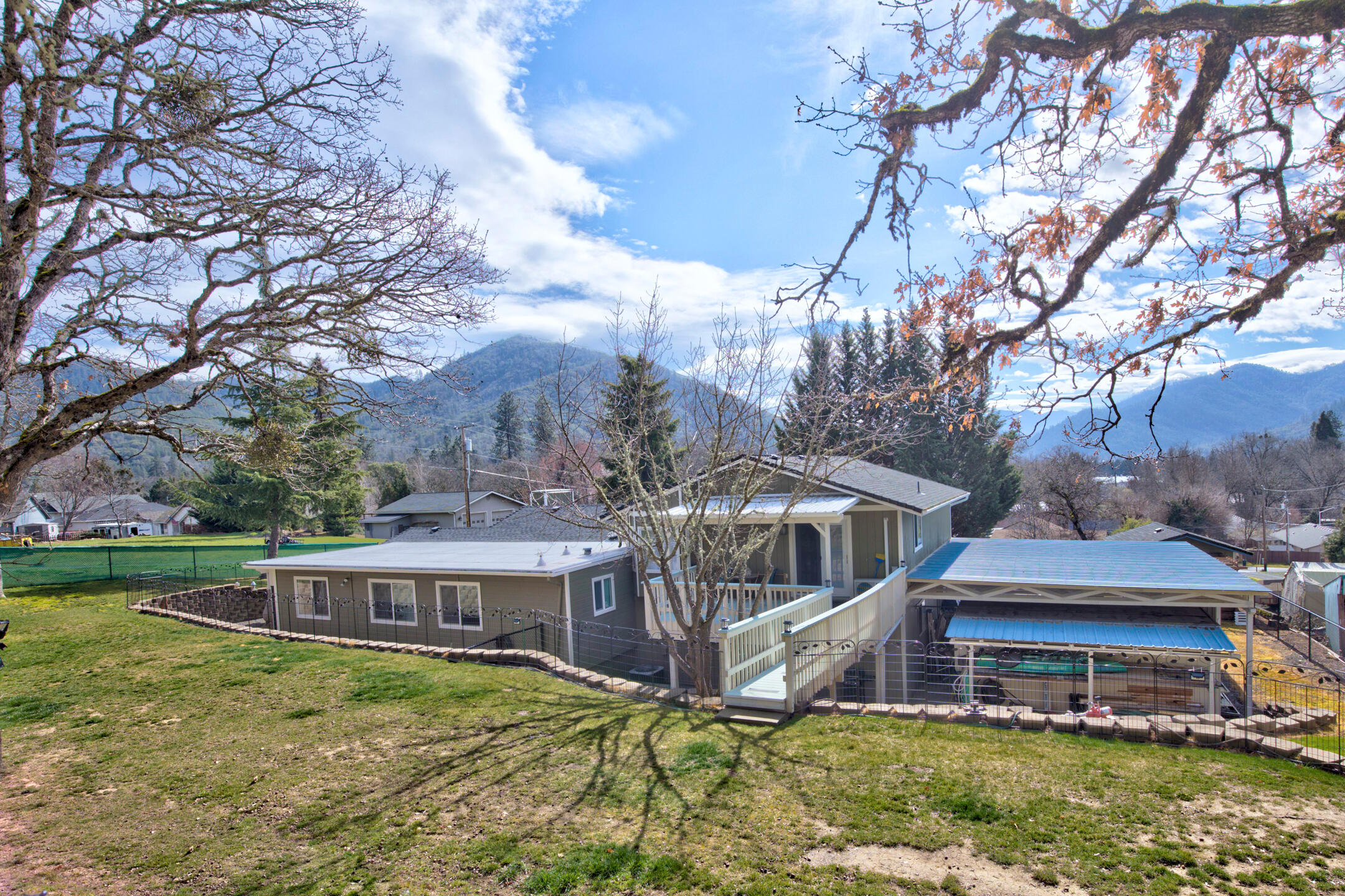 Meadowbrook Orchard Co's Subdivision - Residential