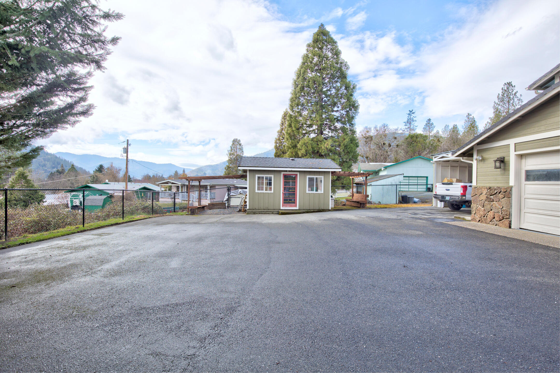 Meadowbrook Orchard Co's Subdivision - Residential