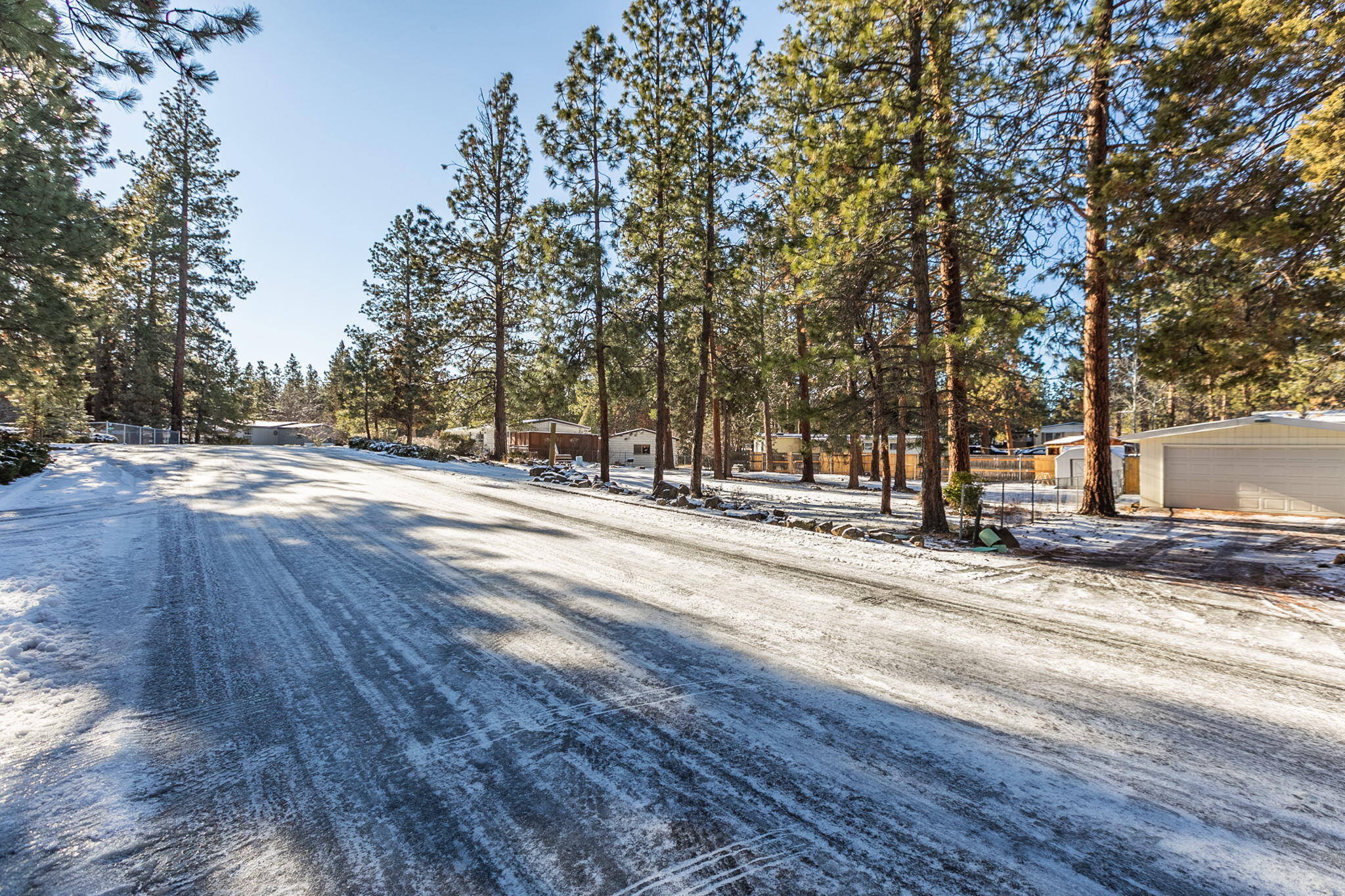 Romaine Village - Land