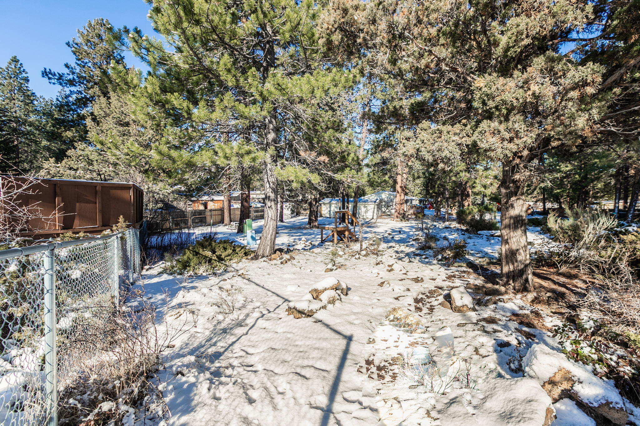 Romaine Village - Land