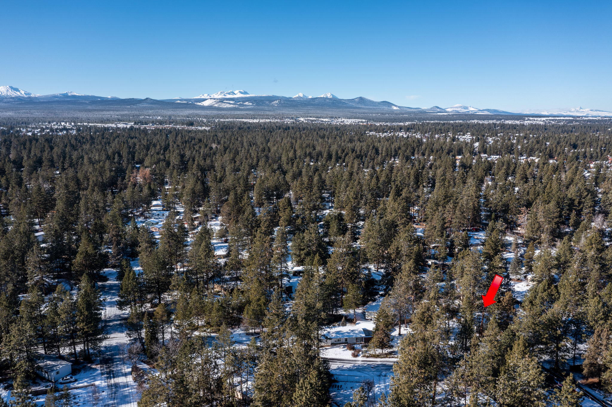 Romaine Village - Land