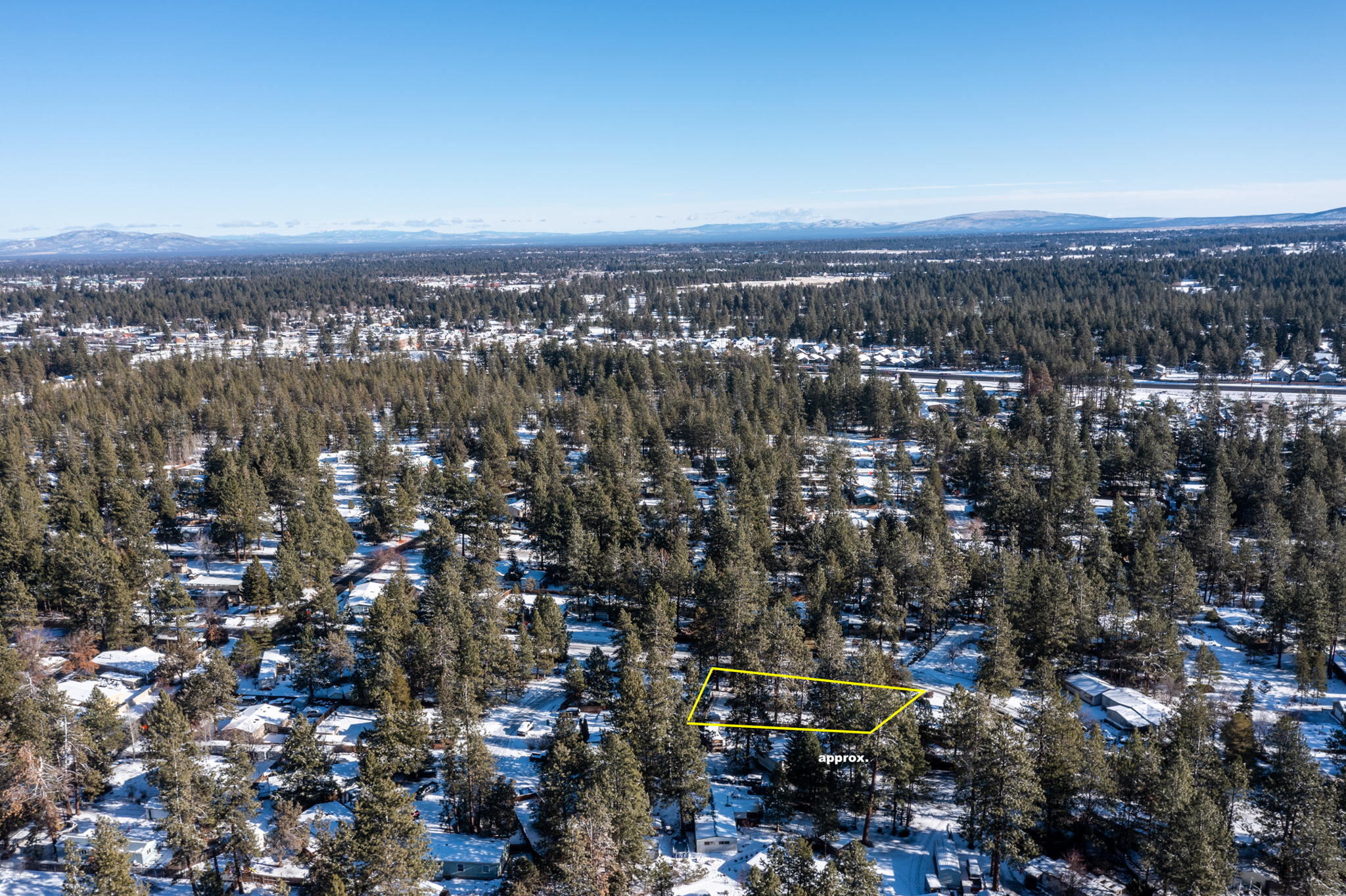 Romaine Village - Land