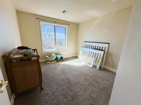 Tiny photo for 7530 Andrew Drive, Klamath Falls, OR 97603 (MLS # 220217367)