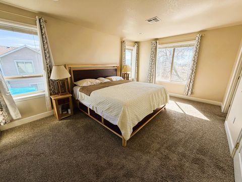 Tiny photo for 7530 Andrew Drive, Klamath Falls, OR 97603 (MLS # 220217367)