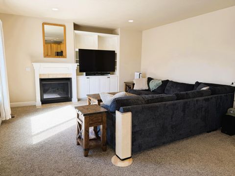 Tiny photo for 7530 Andrew Drive, Klamath Falls, OR 97603 (MLS # 220217367)