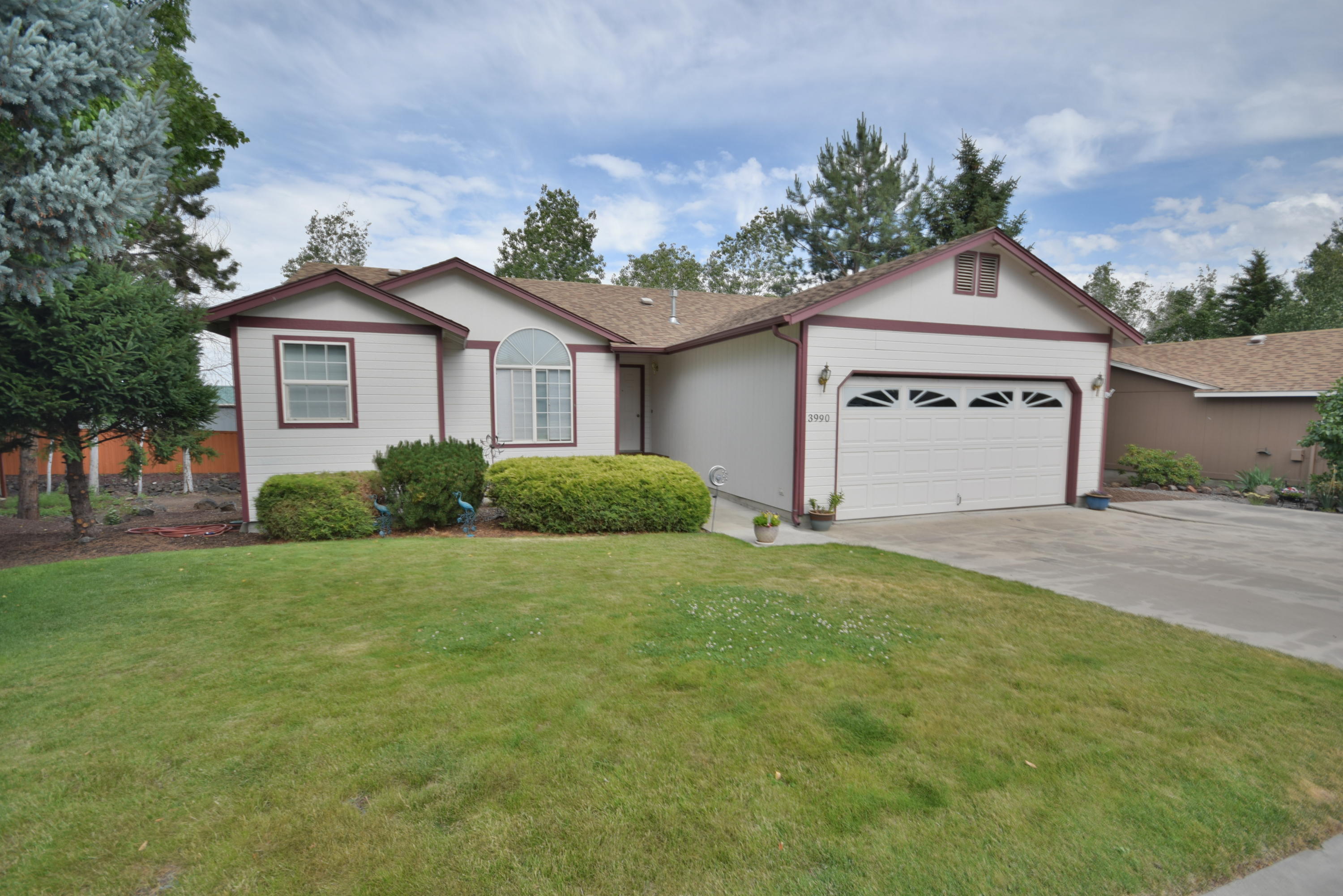 Greens At Redmond - Residential