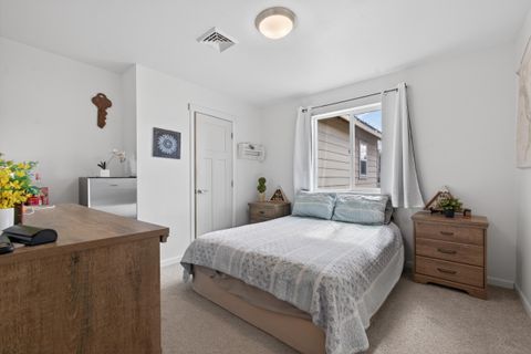 Tiny photo for 61112 Ferguson Road, Bend, OR 97702 (MLS # 220219877)