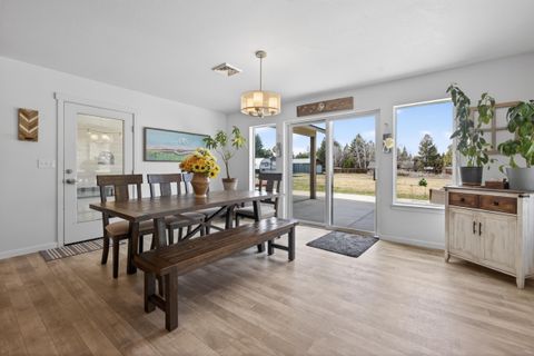 Tiny photo for 61112 Ferguson Road, Bend, OR 97702 (MLS # 220219877)