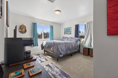 Tiny photo for 61112 Ferguson Road, Bend, OR 97702 (MLS # 220219877)