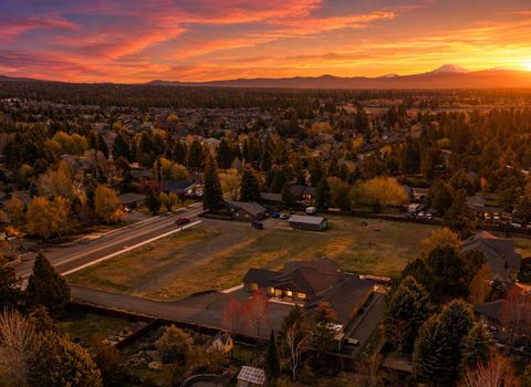 Tiny photo for 61112 Ferguson Road, Bend, OR 97702 (MLS # 220219877)