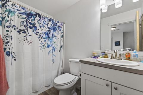 Tiny photo for 61112 Ferguson Road, Bend, OR 97702 (MLS # 220219877)