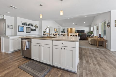 Tiny photo for 61112 Ferguson Road, Bend, OR 97702 (MLS # 220219877)