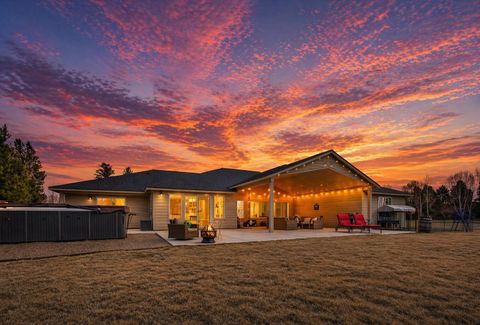 Tiny photo for 61112 Ferguson Road, Bend, OR 97702 (MLS # 220219877)