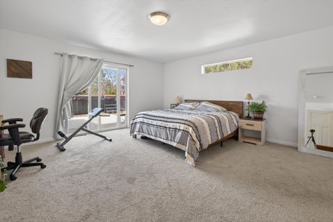 Tiny photo for 61112 Ferguson Road, Bend, OR 97702 (MLS # 220219877)