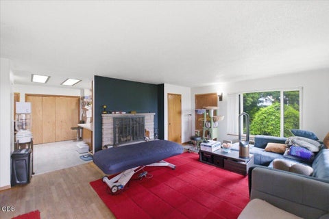 Tiny photo for 7339 S Corbett Avenue, Portland, OR 97219 (MLS # 220223450)