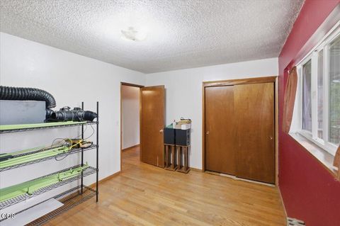 Tiny photo for 7339 S Corbett Avenue, Portland, OR 97219 (MLS # 220223450)